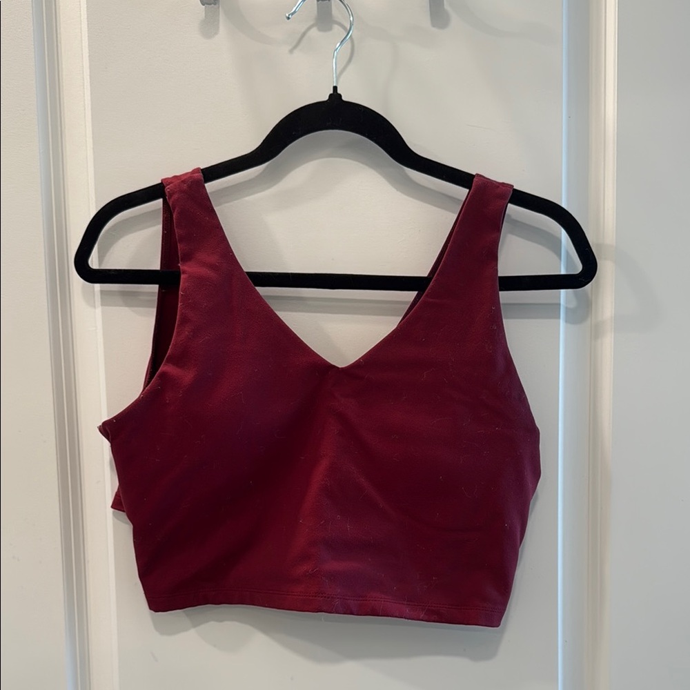 Red Sleeveless Fitted Crop Sports Bra